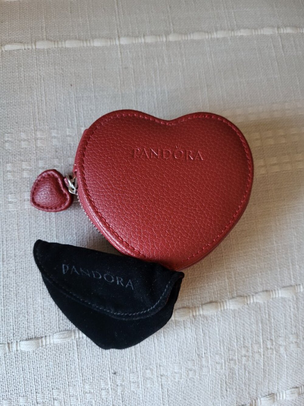 Pandora Red Heart Jewelry Travel Case & Velvet Charm Pouch Set